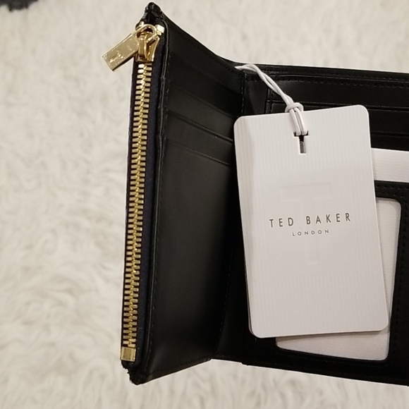 💕TED BAKER💕 Llucie Animal Print Quilted Wallet - Picture 9 of 10